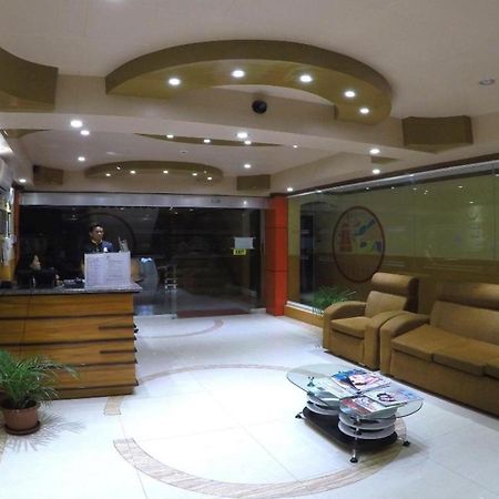 Reddoorz Plus @ Taj Hotel Tuguegarao Exterior photo